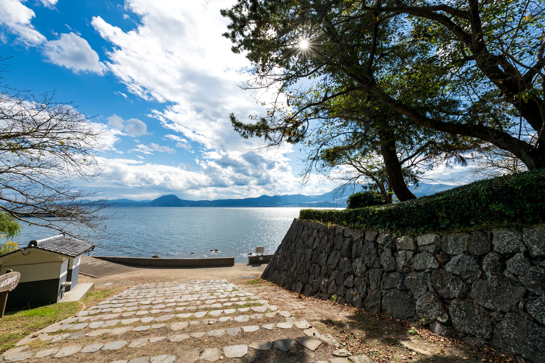 日出城址